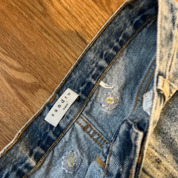 Sandro Flower Embroidered Ankle Jeans in Blue Jean Size 40 - Picture 7 of 13